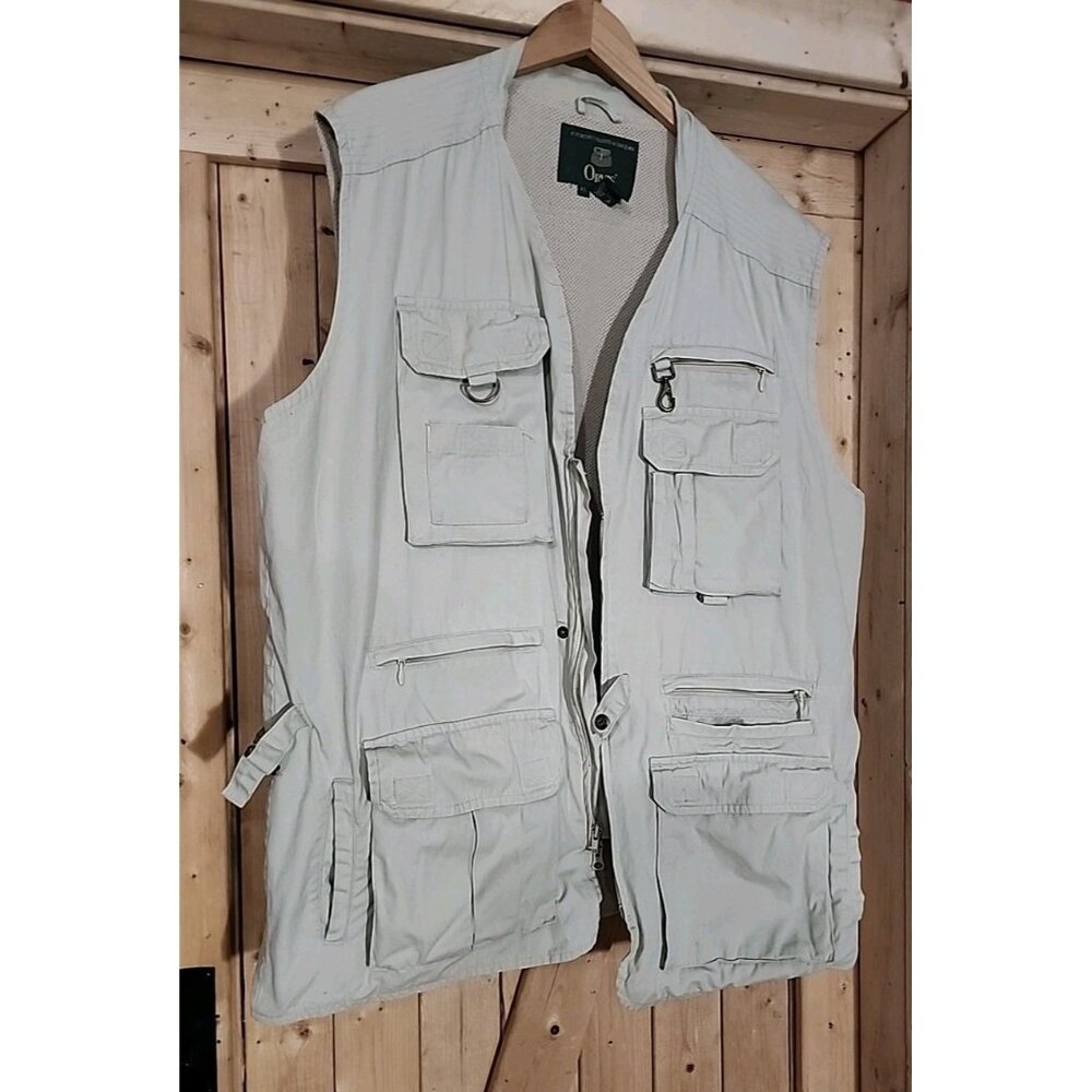 Orvis Fishing Vest Mens XL Khaki Tan Multi Pocket Outdoor Utility Guide Mesh Fly